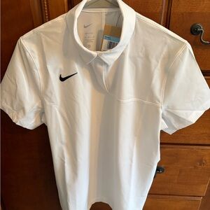 NWT Nike Dri-fit short sleeve shirt